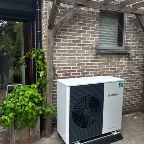 Lucht-waterwarmtepomp ter vervanging van een stookolieketel