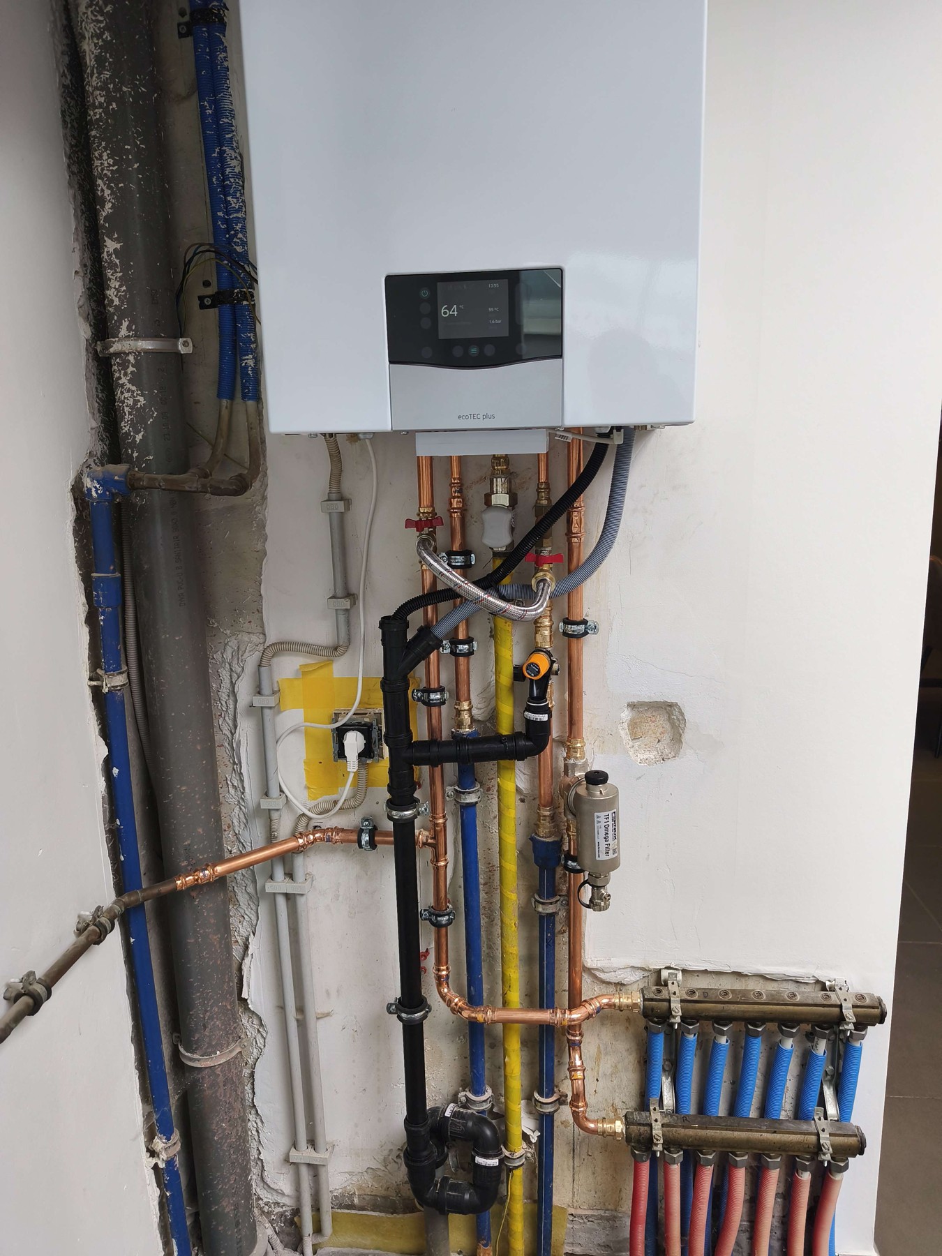 Nieuwe ketelaansluitingen en magneetfilter in Assebroek